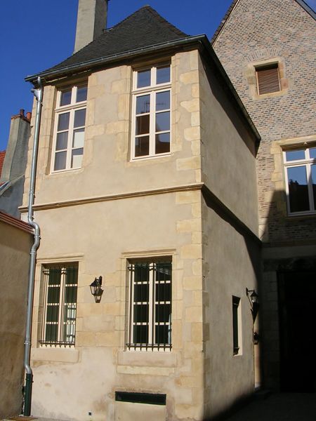 Hôtel de Mora - Moulins (3)